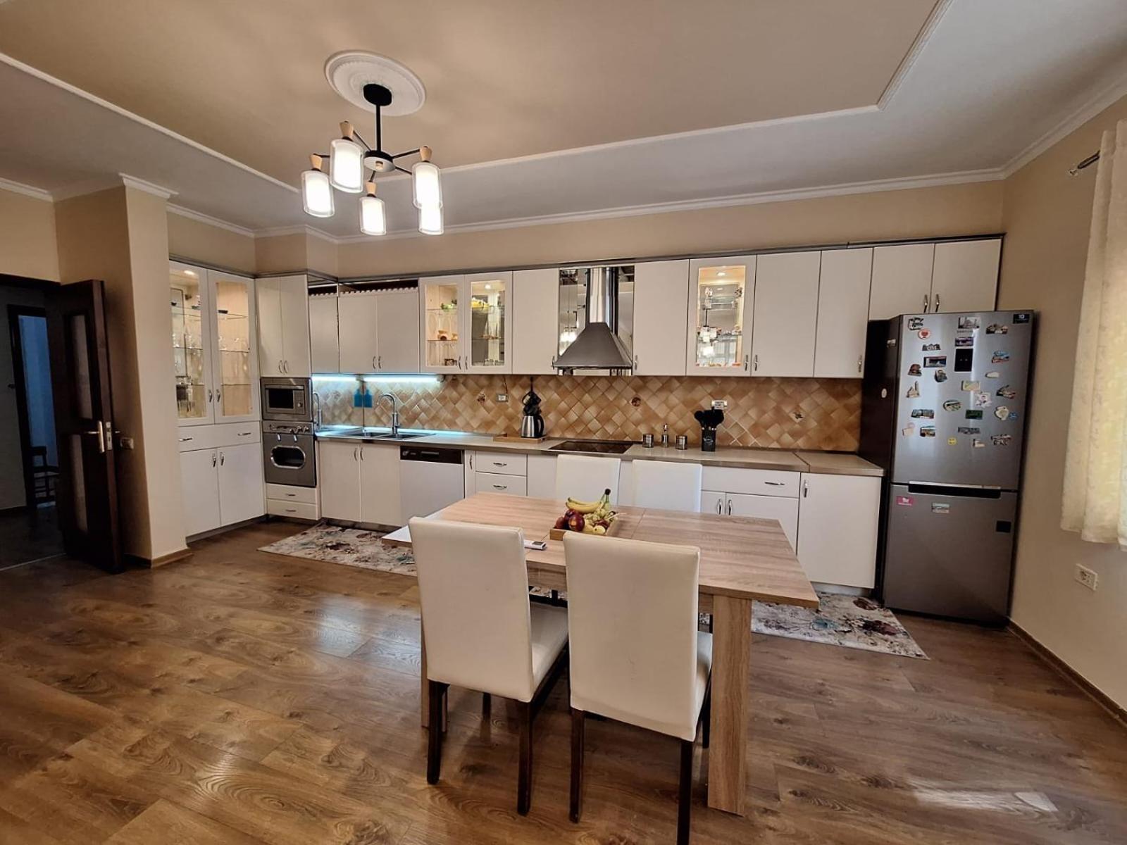 Alb Apartment *
